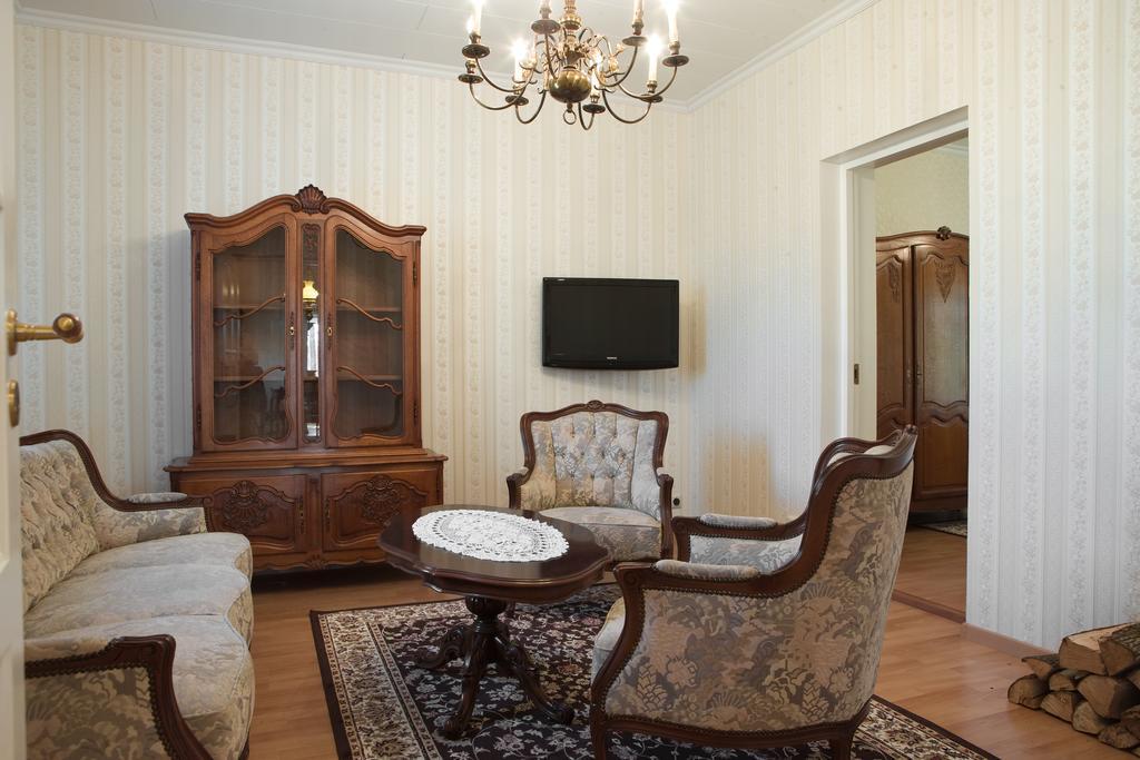 Posti Hostel Кярдла Экстерьер фото